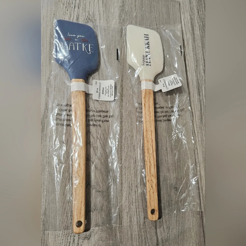 Threshold Spatulas Love You A Latke & Happy Hanukkah Set Of 2 Brand New Silicone
